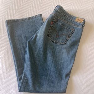 Levi’s 545 size 12 regular. Low boot cut.